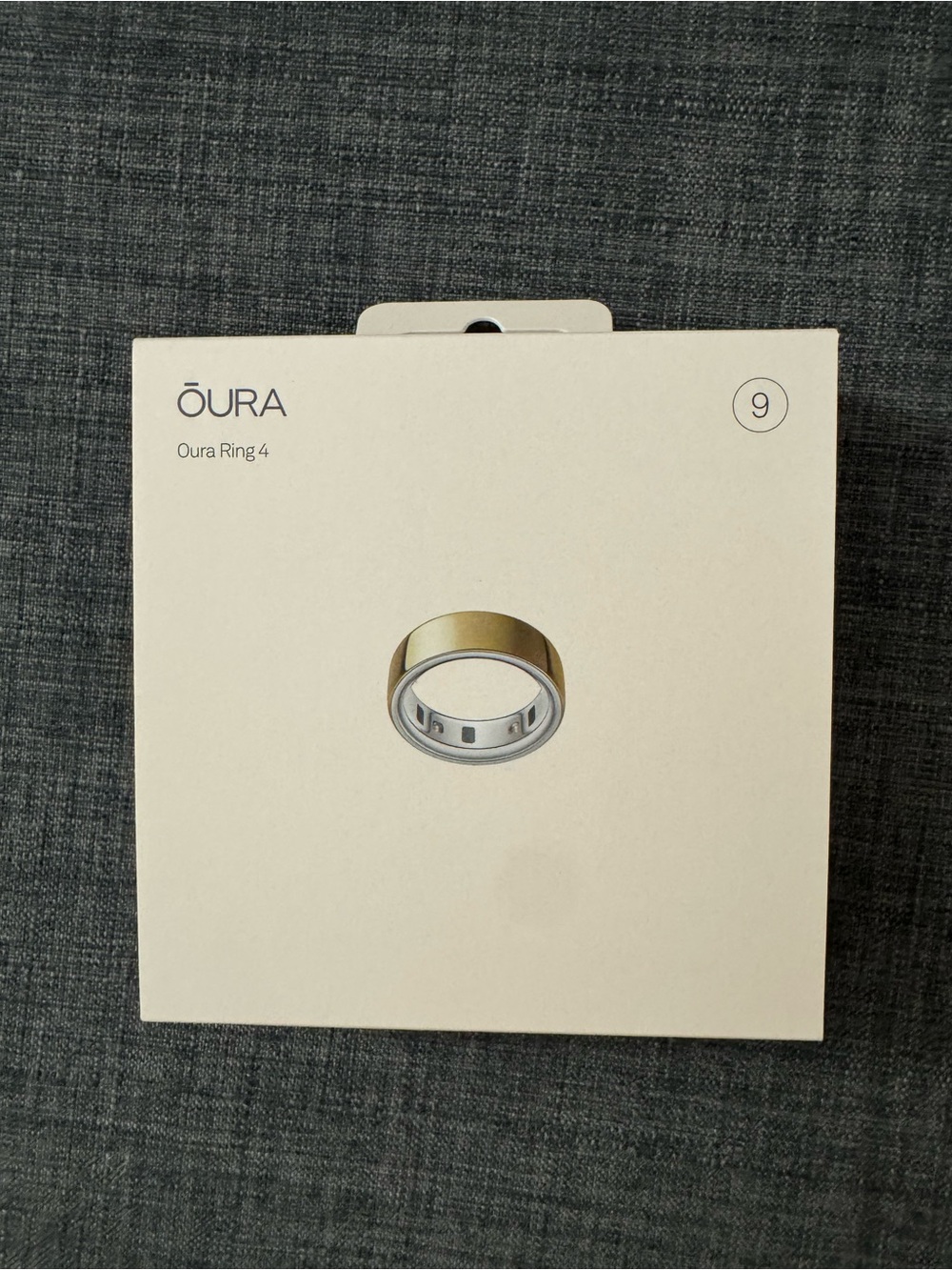 Oura Ring 4 Gold (Size 9)